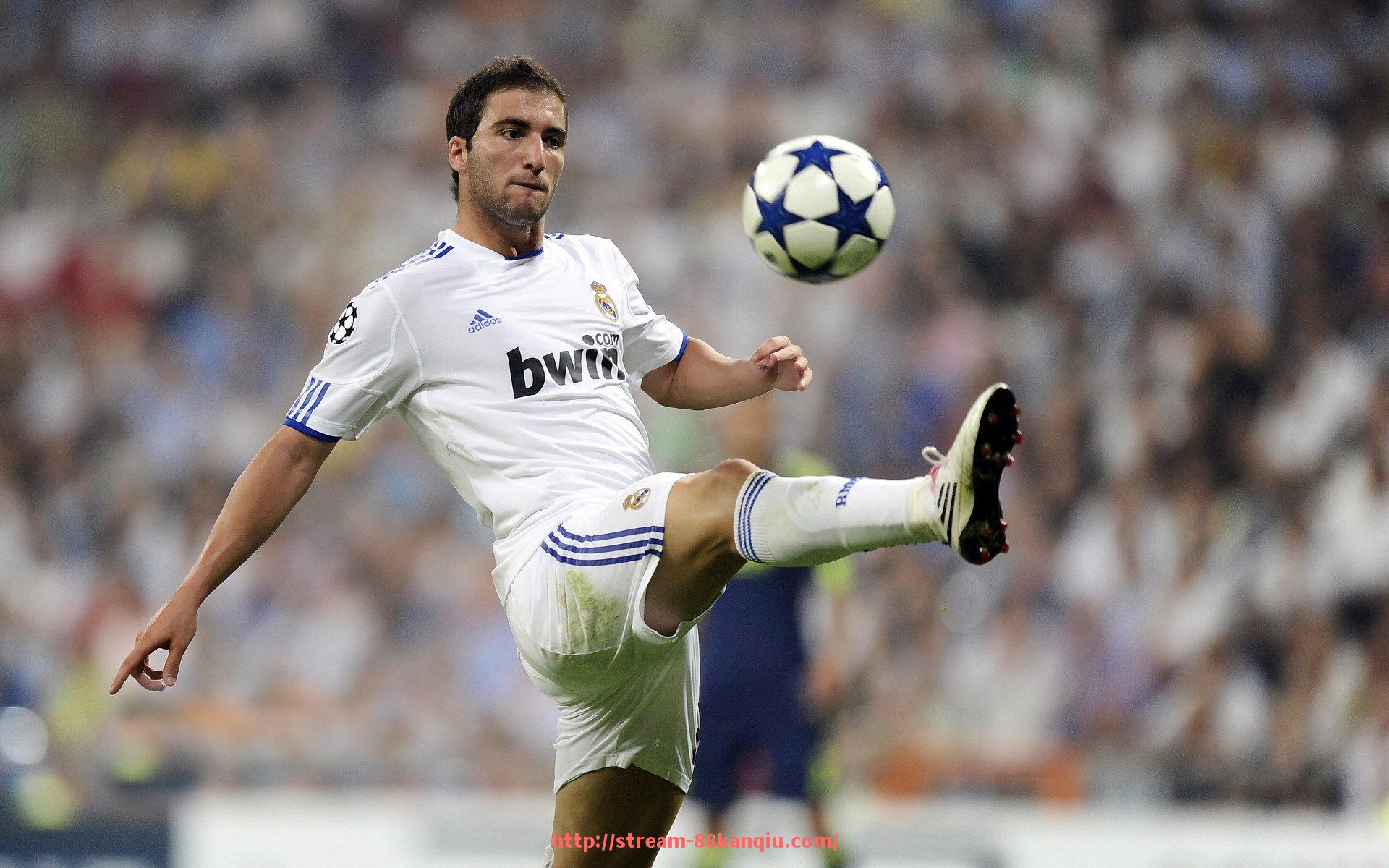 88看球网-凯尔特人队2024赛季的攻防平衡度如何实现显著提升